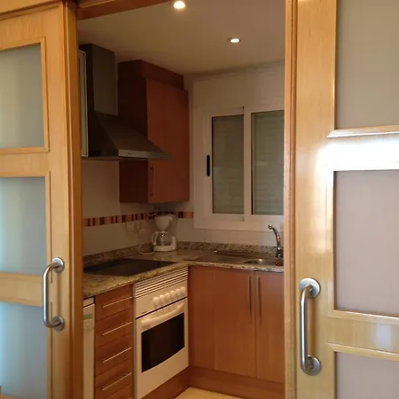 Be Mediterraneo Apartmán *